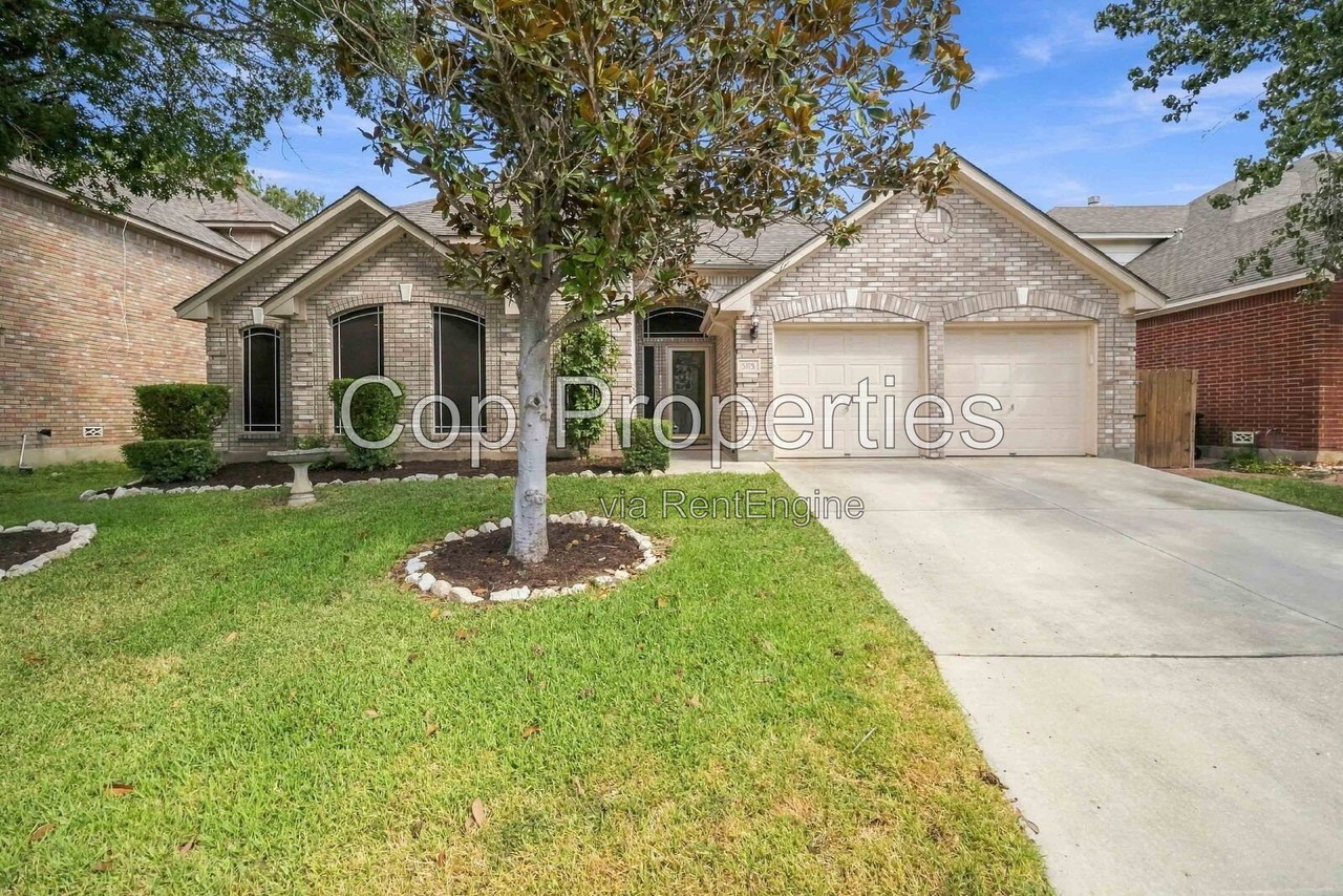 5115 Sagail Pl - Photo 2 of 37