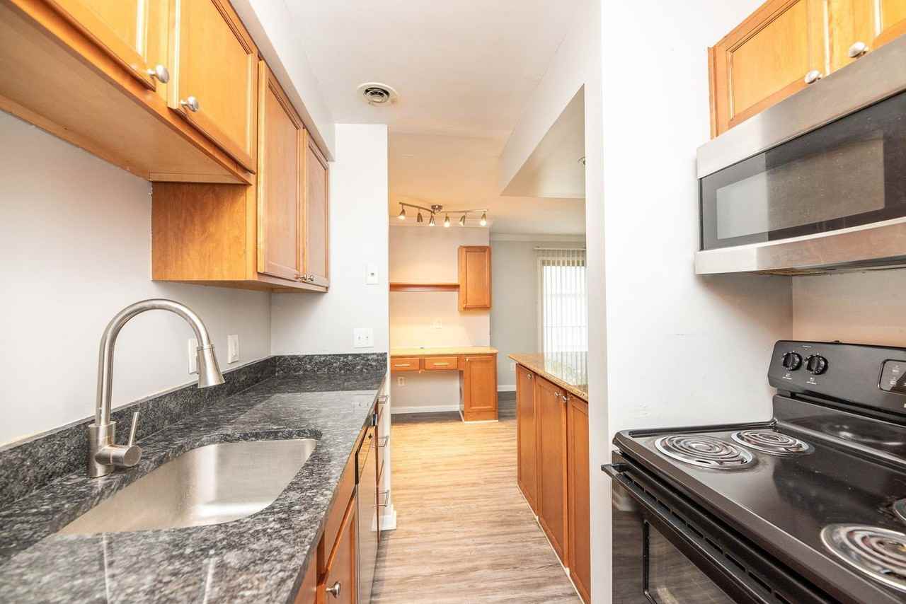3336 Jefferson Ave #16 - Photo 6 of 13