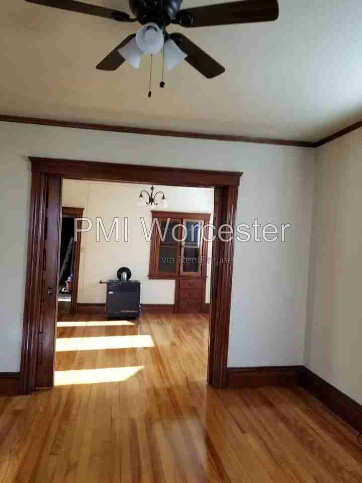 2 Adolph St - Photo 6 of 15