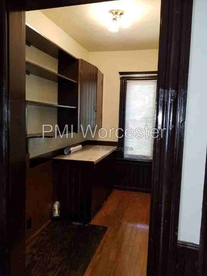 2 Adolph St - Photo 7 of 15