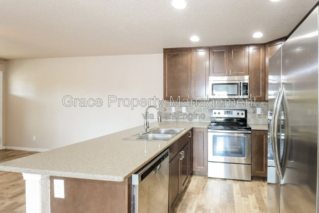 6107 Kochia Ct #107 - Photo 6 of 19