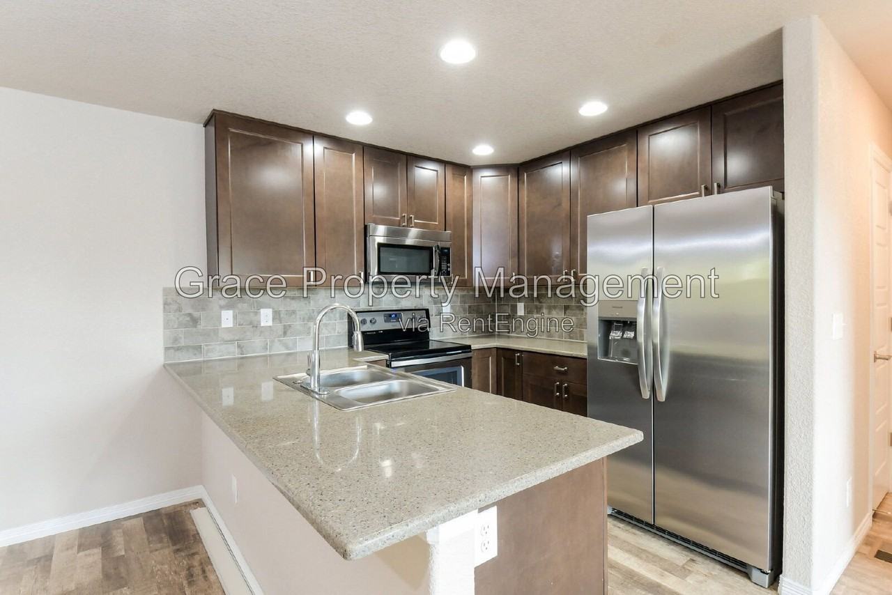 6107 Kochia Ct #107 - Photo 7 of 19