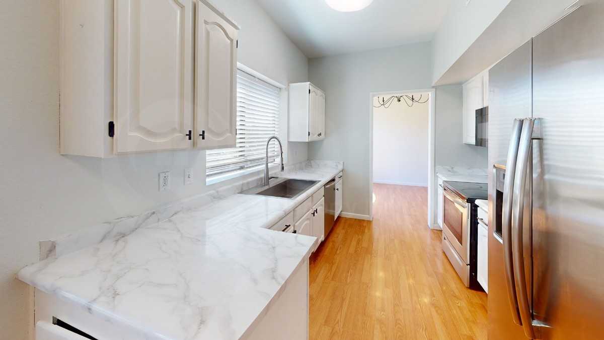 2631 W Camino Del Medrano - Photo 6 of 31