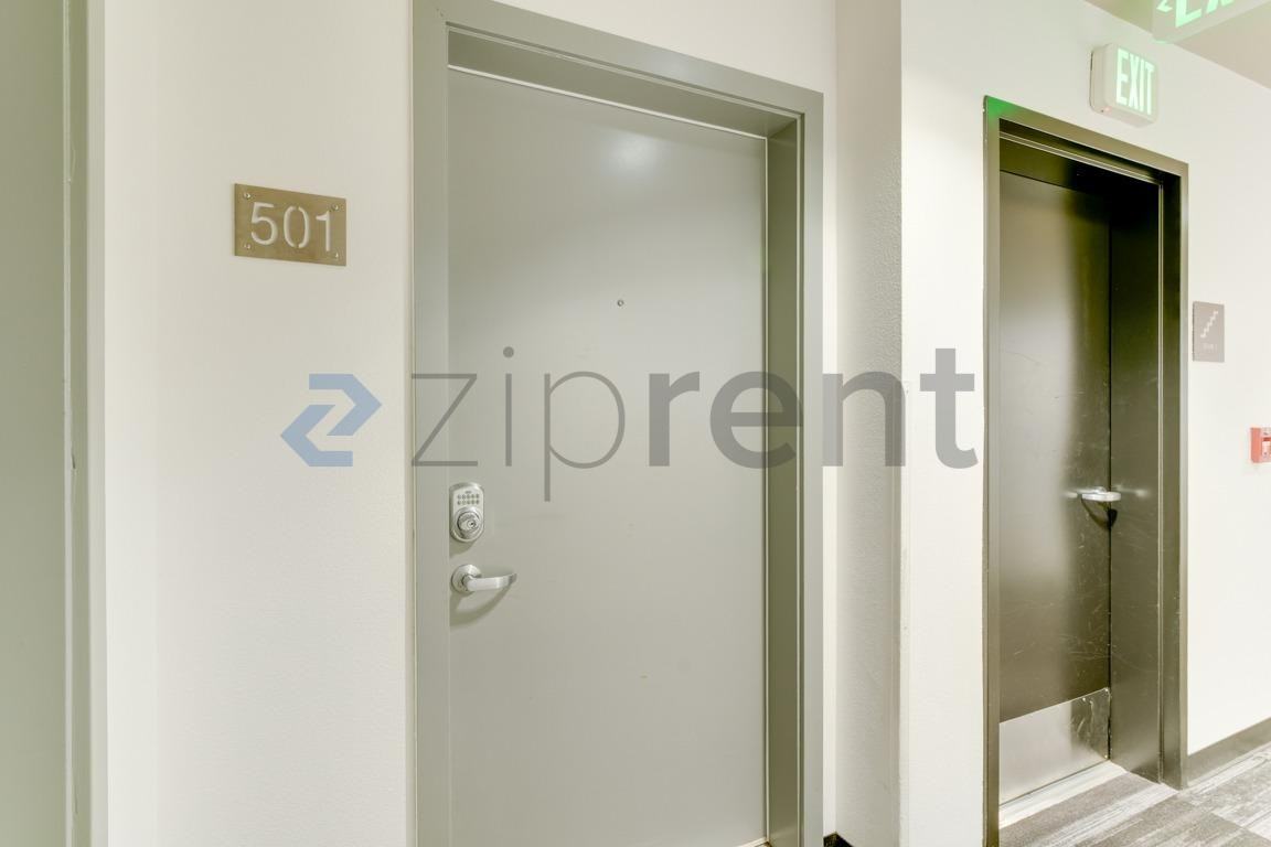 303 23rd Ave S #501 - Photo 4 of 24