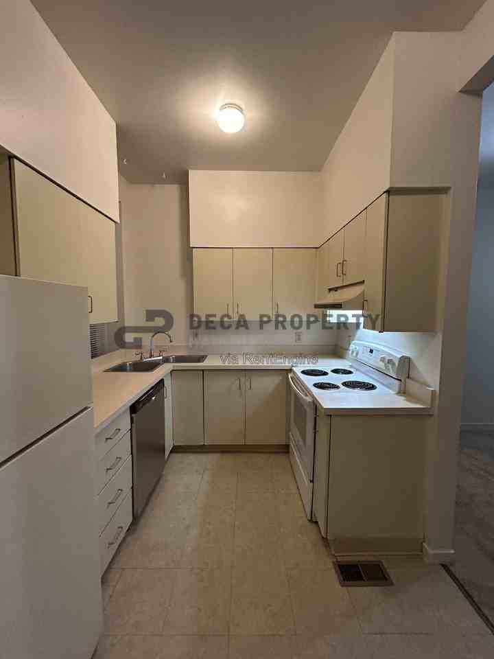 3824 Shenandoah Ave #1F - Photo 6 of 13
