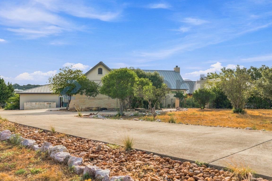 335 Charon Pt - Photo 2 of 49