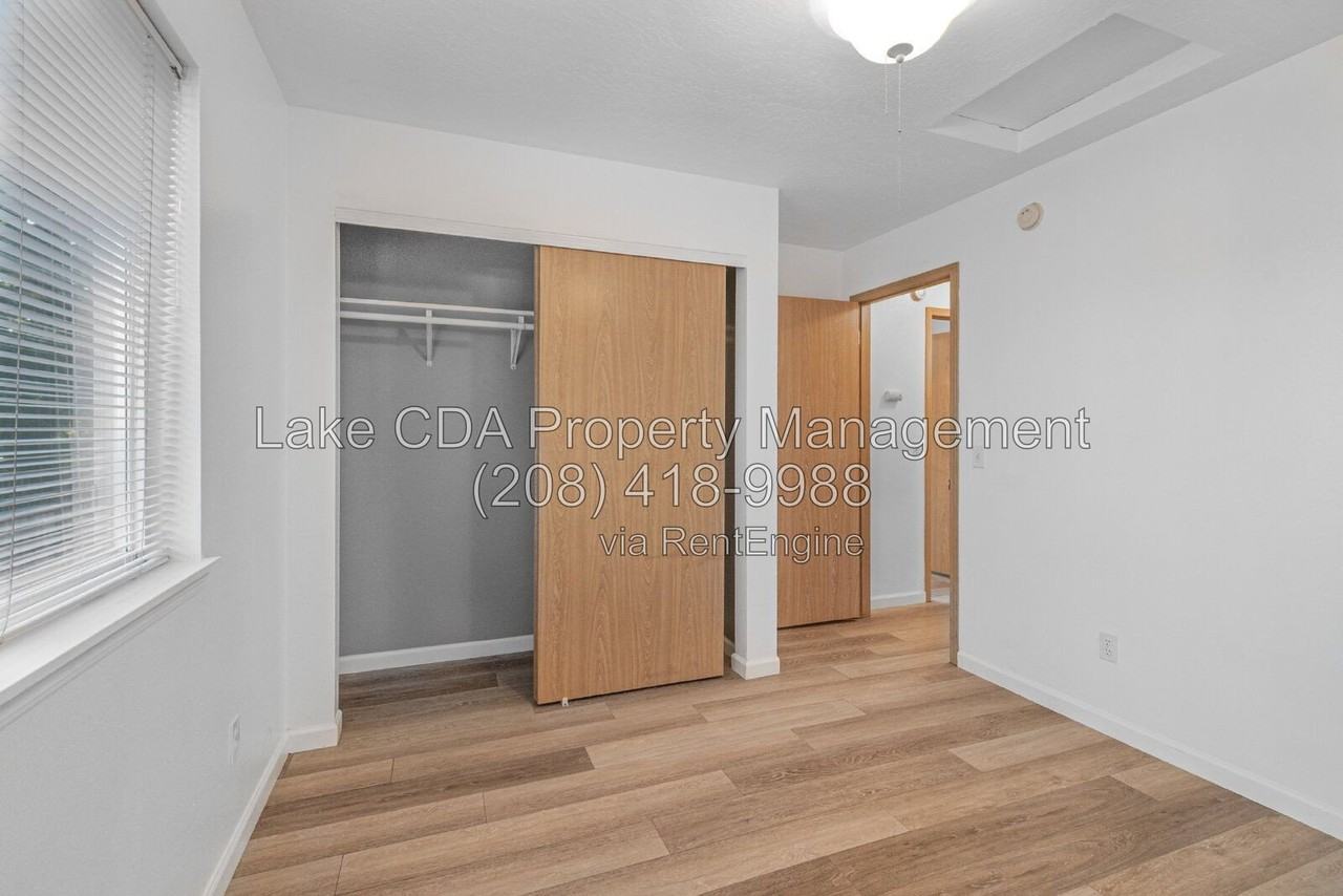 3149 N 12th St - Photo 6 of 22