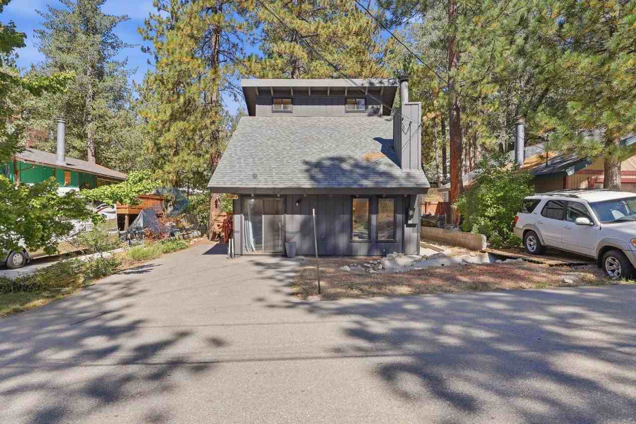33042 Arrowbear Drive - Photo 2 of 27