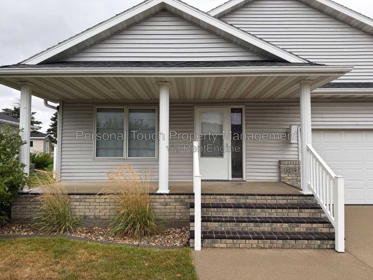 3539 Woodbury Ct S - Photo 2 of 50