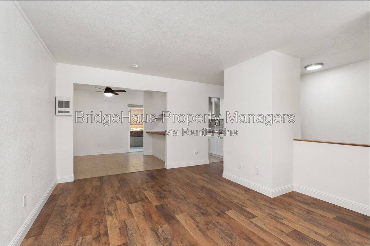 3230 Ashford St #C - Photo 5 of 26