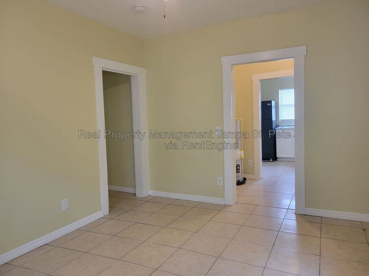 803 E Lake Ave #B - Photo 7 of 22