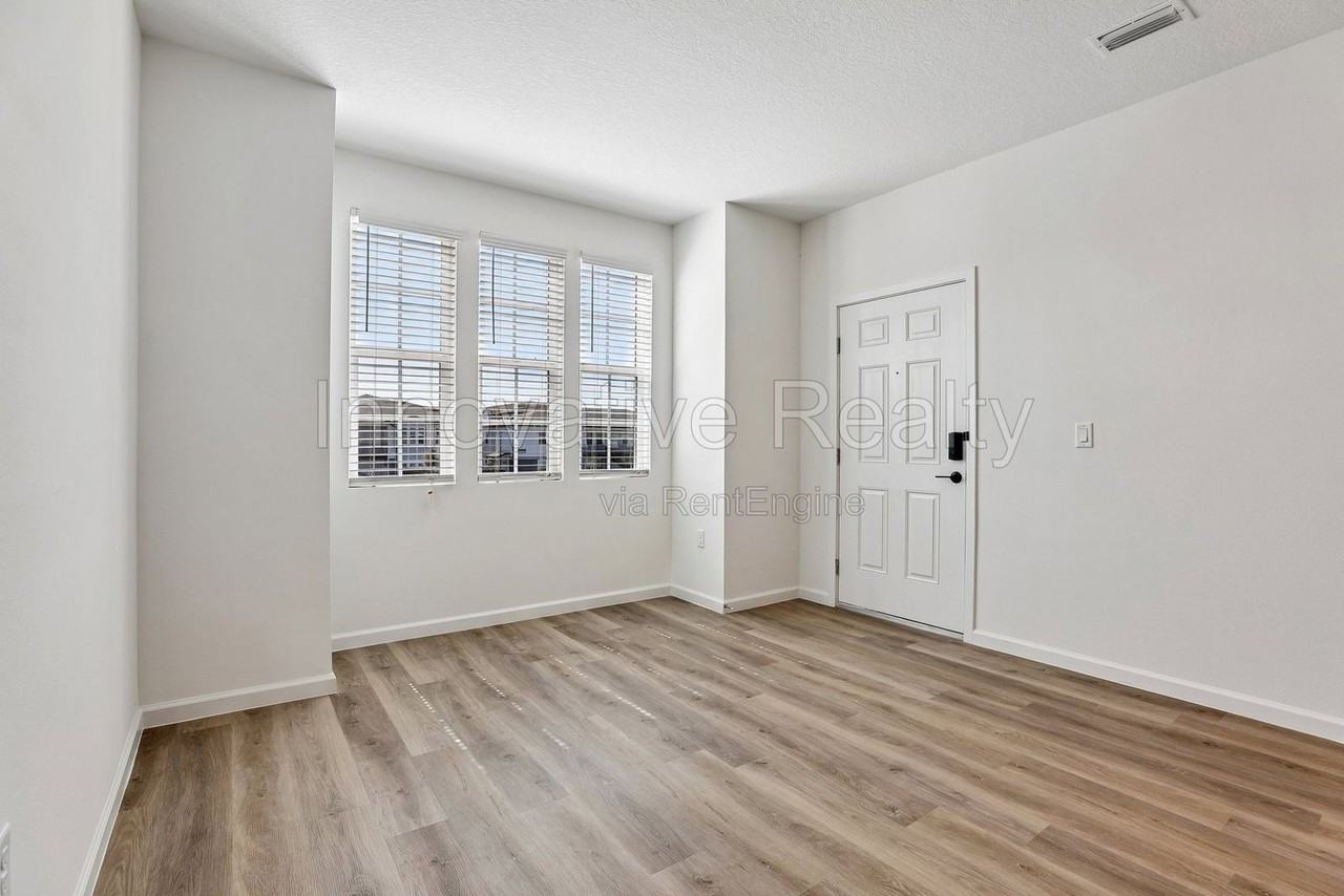 3035 Soldier City Way #101 - Photo 4 of 42