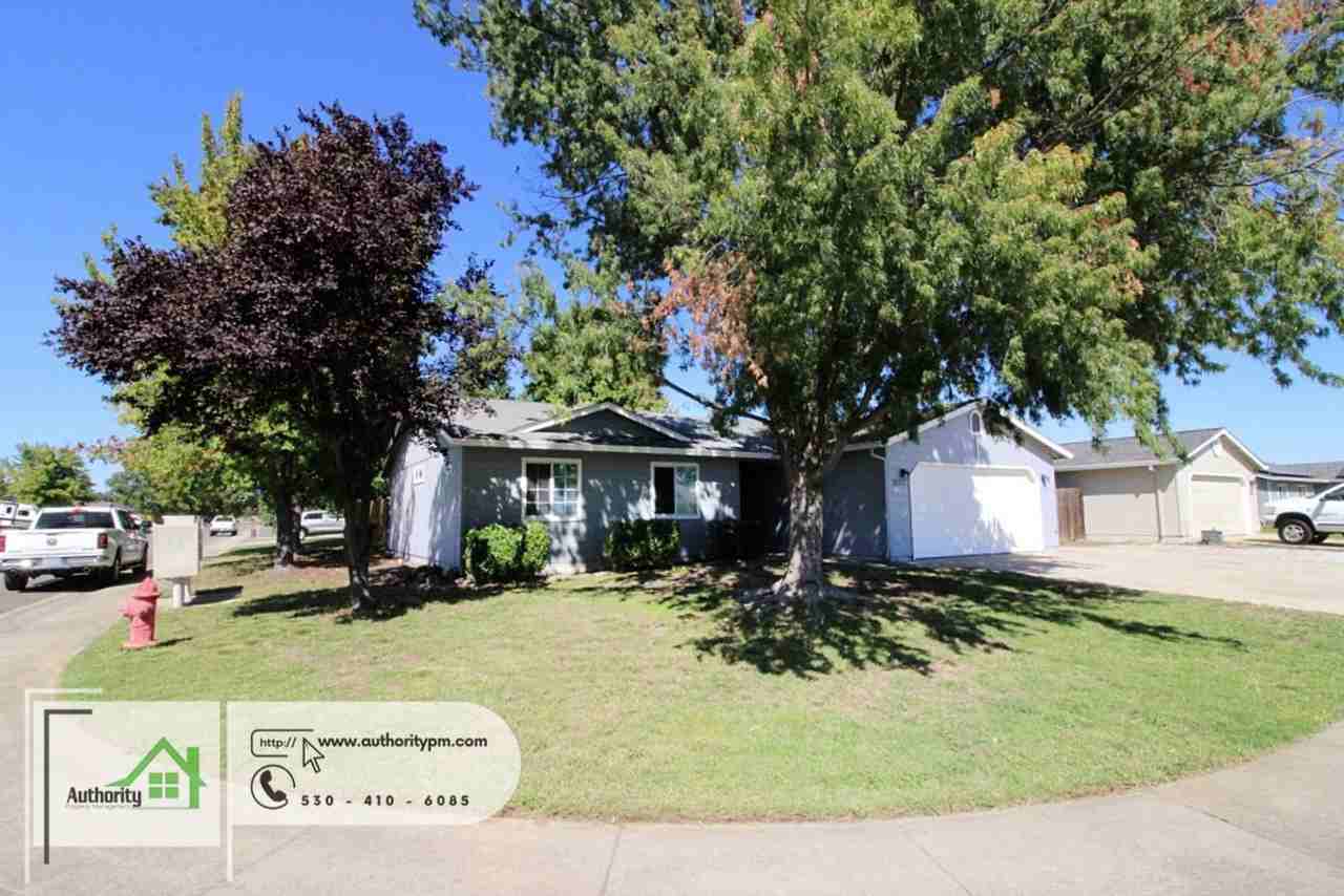 3527 Savage Dr - Photo 2 of 26