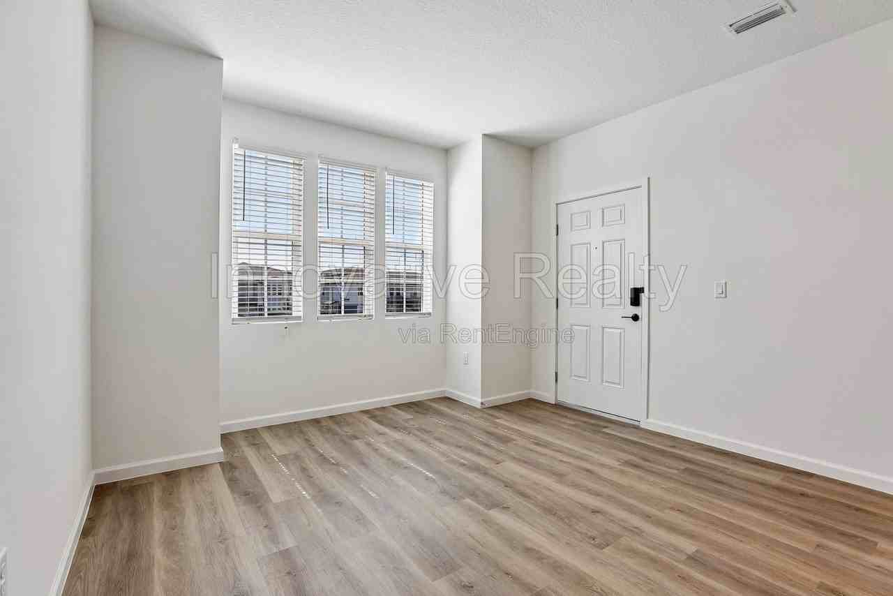 3035 Soldier City Way #103 - Photo 4 of 42