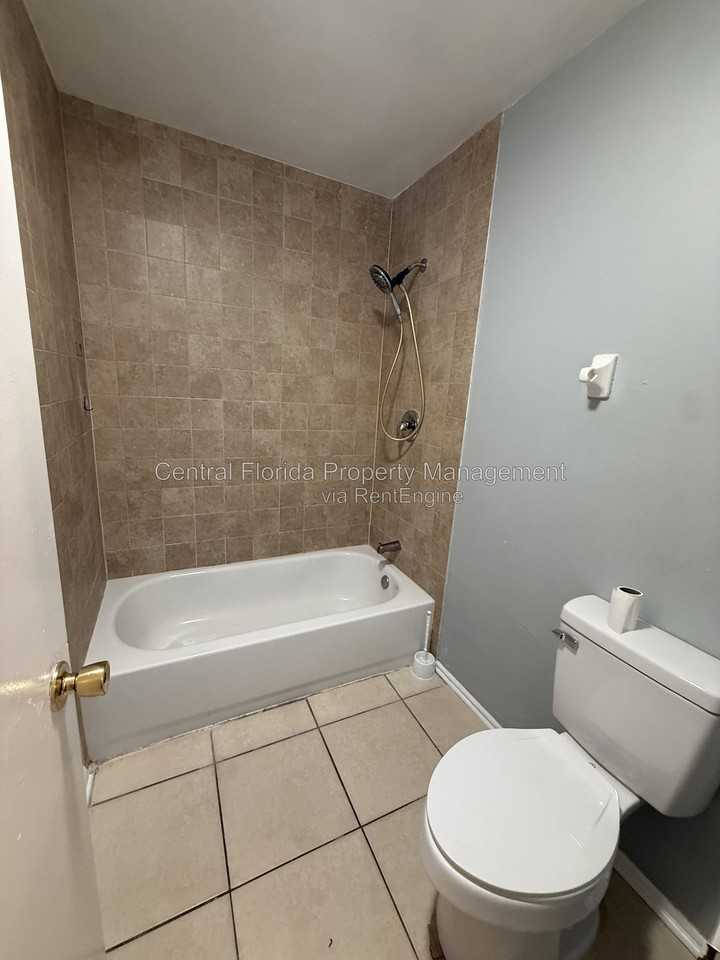 1707 Ridgewood Ln #A - Photo 6 of 10