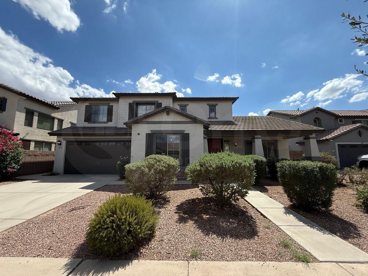 18813 E Arrowhead Trl - Photo 2 of 37