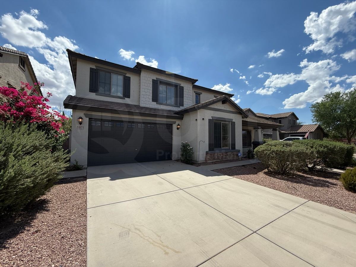 18813 E Arrowhead Trl - Photo 3 of 37