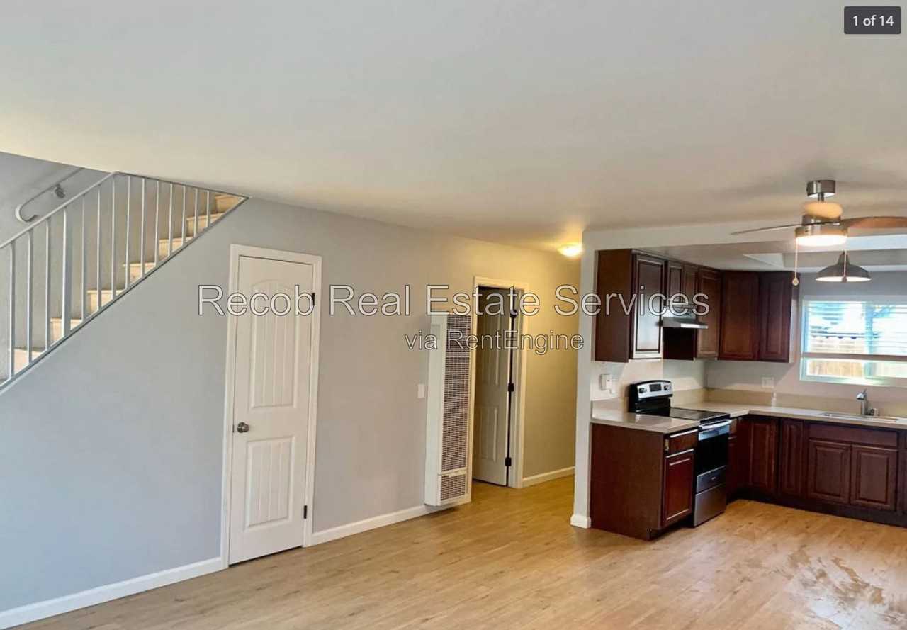 148 Terracina Way #2 - Photo 4 of 13