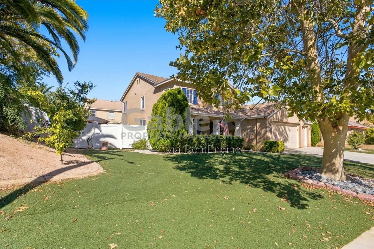 40067 Villa Moura Dr - Photo 2 of 23