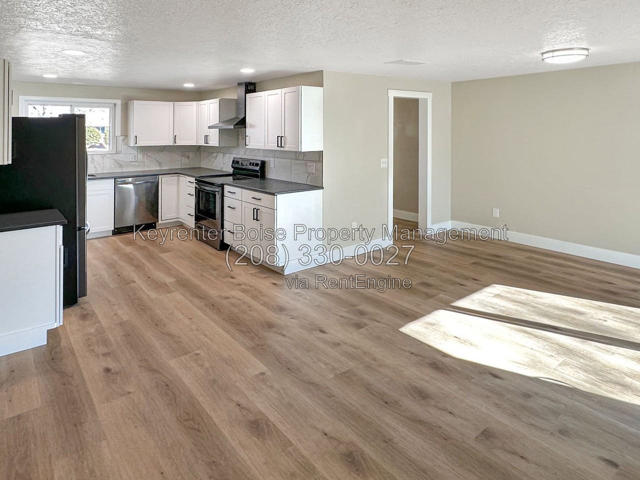 8605 W Winchester Dr - Photo 5 of 18