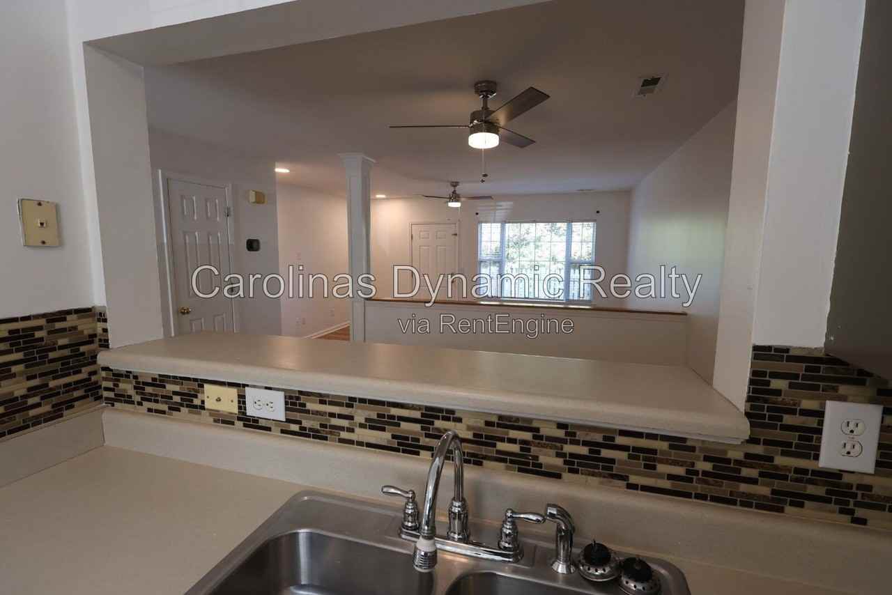 3636 Melrose Cottage Dr - Photo 6 of 45