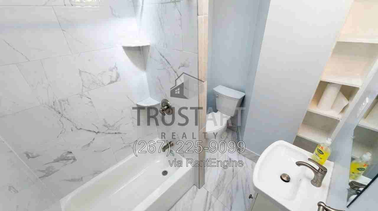 196 W Duncannon Ave - Photo 4 of 26