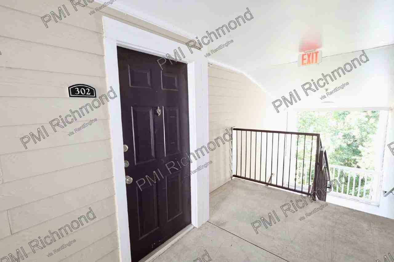 604 Bristol Village Dr #302 - Photo 2 of 26