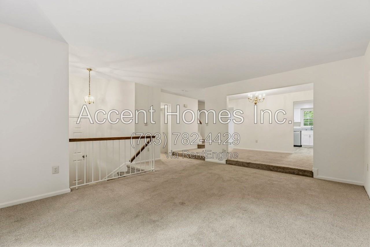 7867 Painted Daisy Dr - Photo 5 of 36