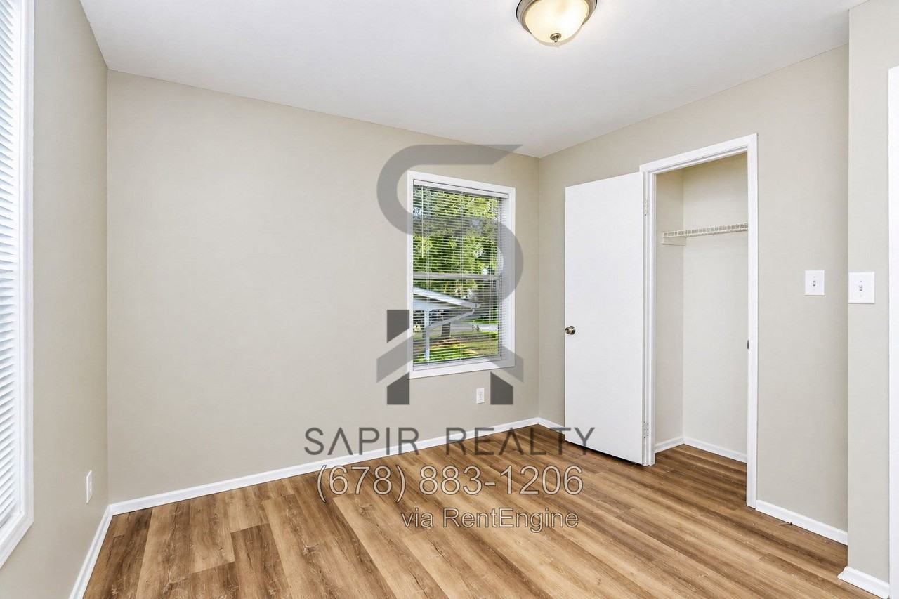 5213 Heather Ln - Photo 7 of 16