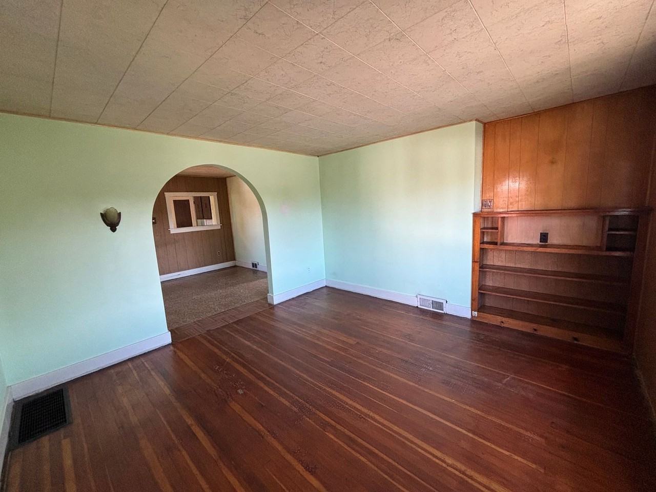 217 Rosecrest Dr - Photo 6 of 26