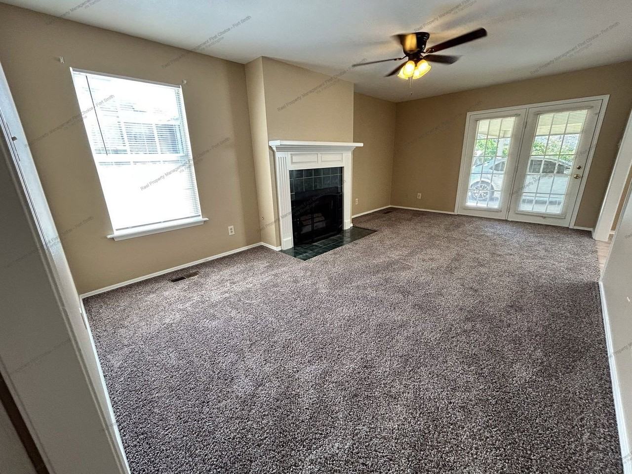 1206 S 41st Cir - Photo 6 of 27