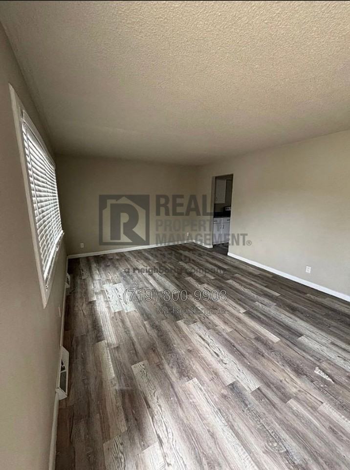 2132 E 6th St #2132E6th - Photo 2 of 18