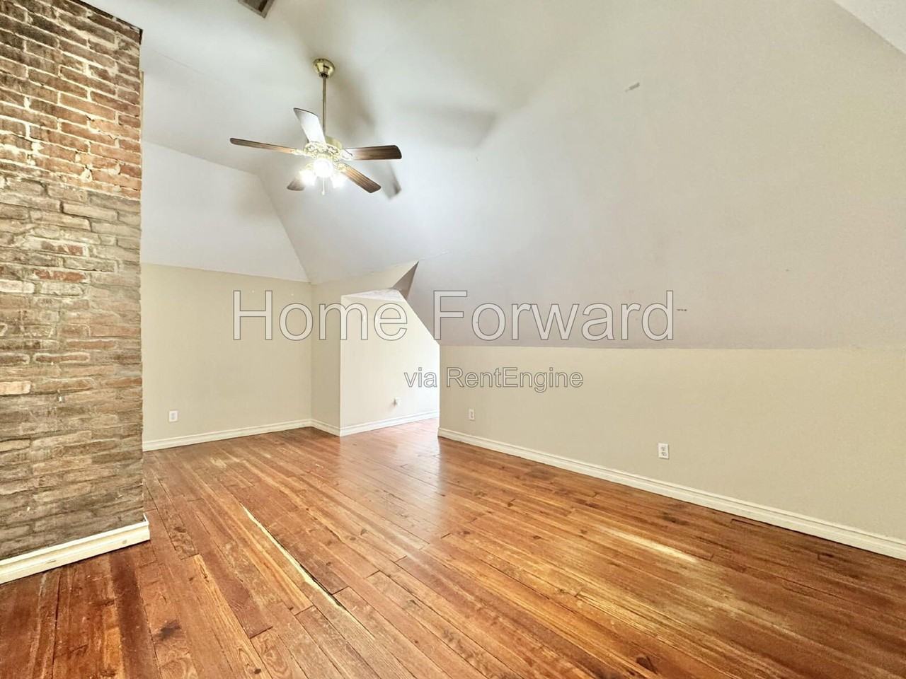 369 S Broadway Park #2 - Photo 4 of 18