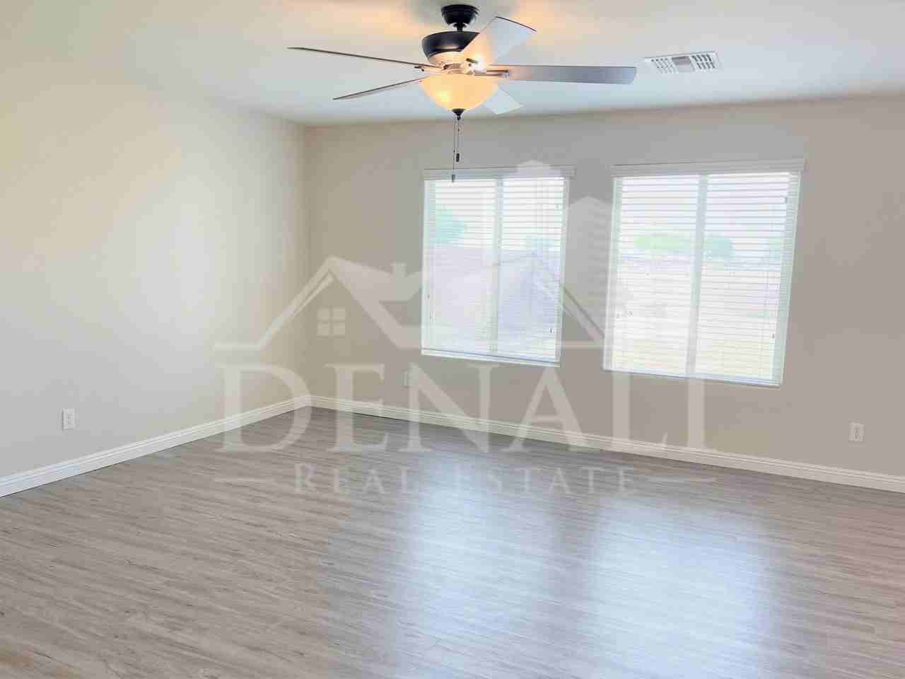 7826 S Peppertree Dr - Photo 5 of 26