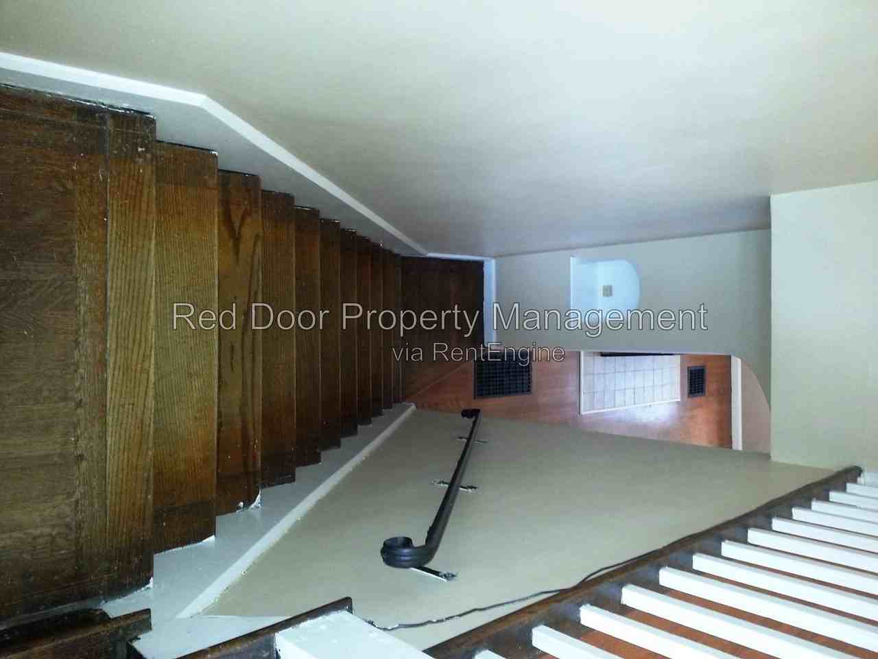 505 E 61st St - Photo 6 of 11