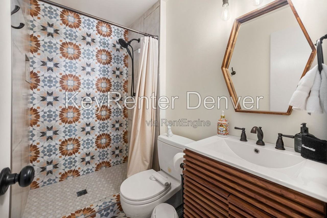 4450 Yarrow St - Photo 4 of 24