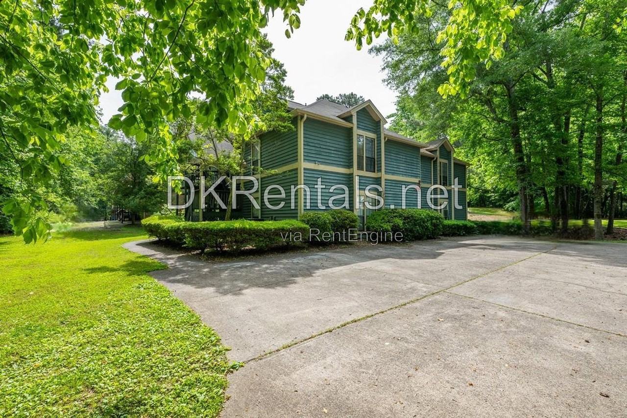 3067 Steeplechase - Photo 4 of 28