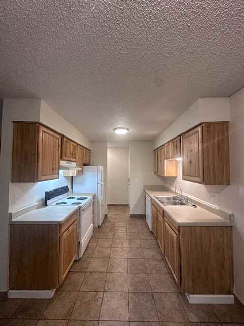15782 Se Division St #13 - Photo 5 of 13