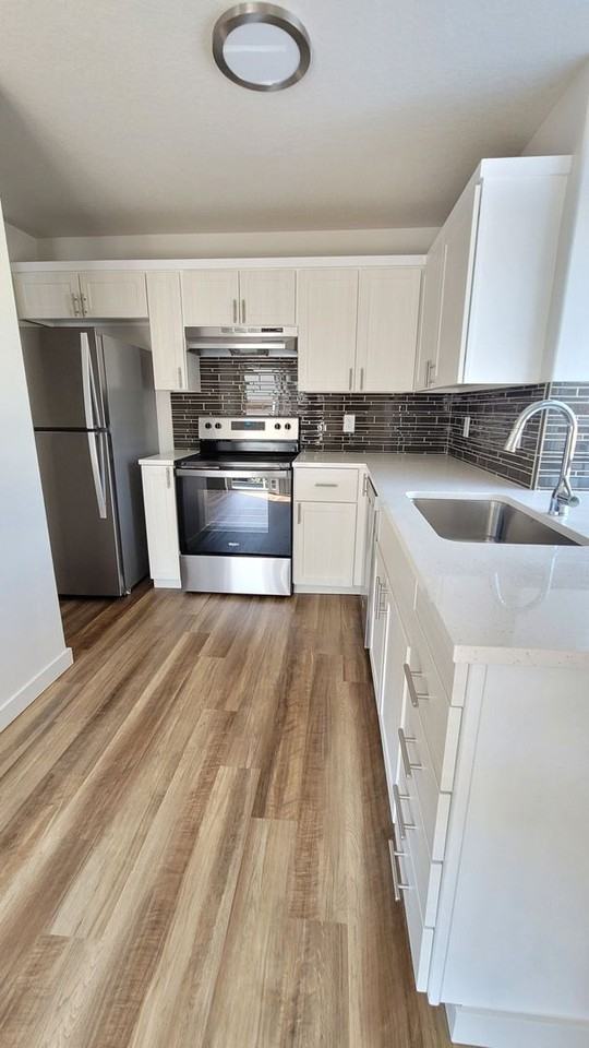 Dawson Village Apartments - Photo 3 of 35
