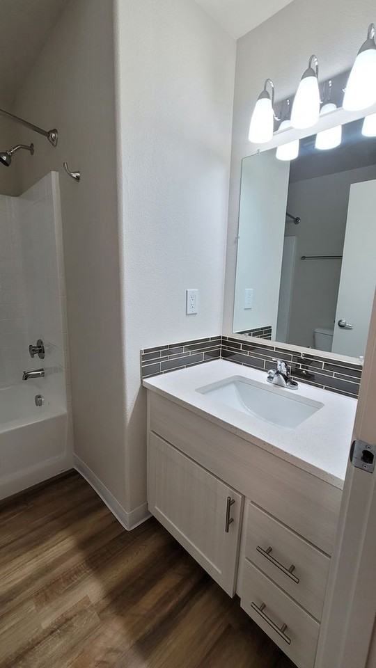 Dawson Village Apartments - Photo 7 of 35