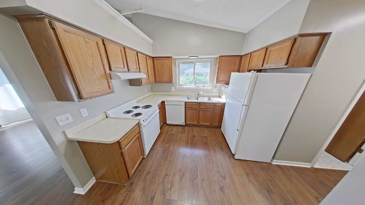 51220 S Adele Cir - Photo 4 of 11