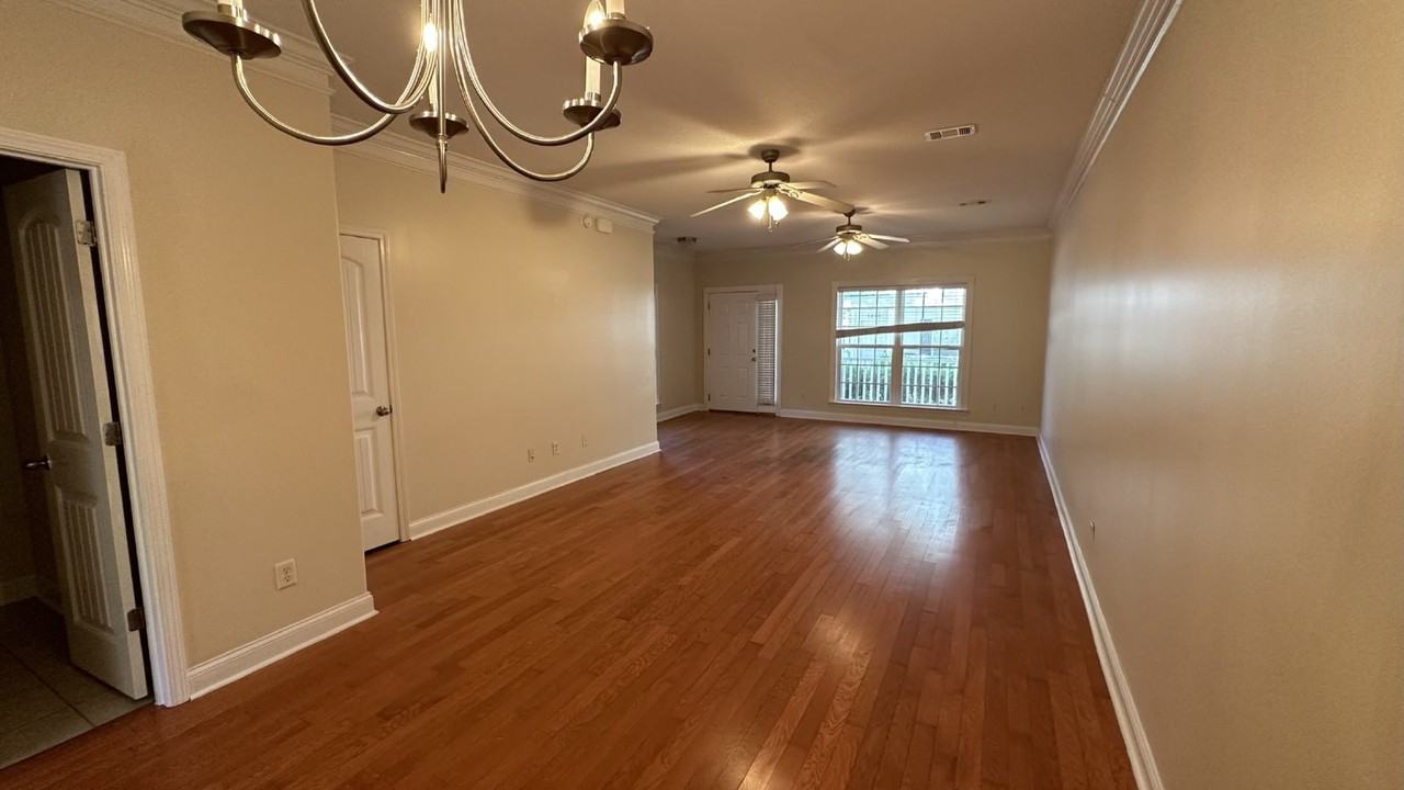 502 Bradwell St Apt A - Photo 5 of 24
