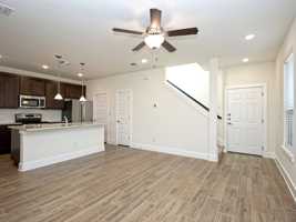 featured image of 411 Parkline Dr
