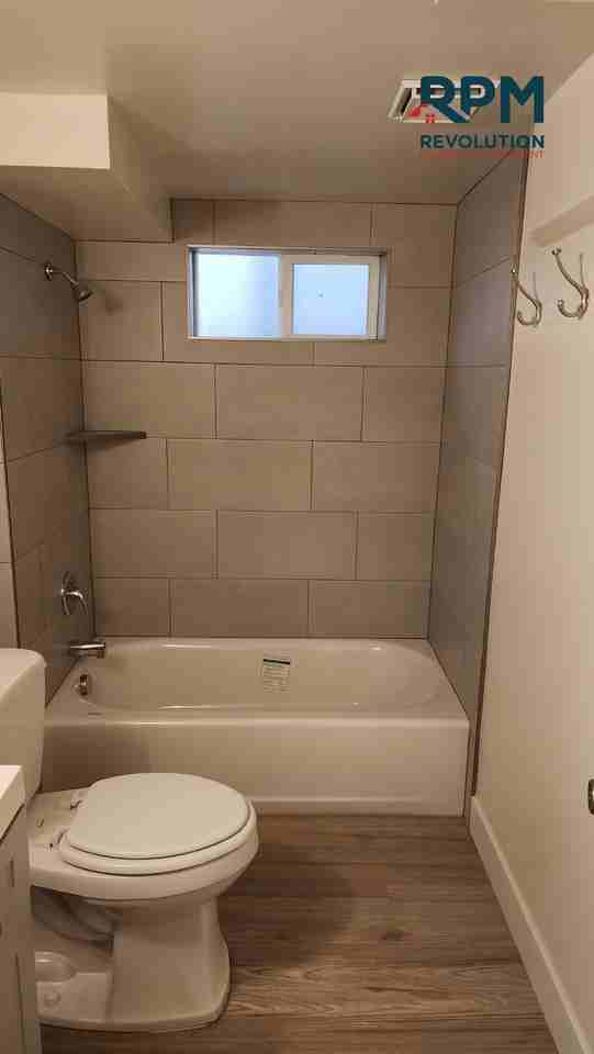 504 29th St - Photo 7 of 9