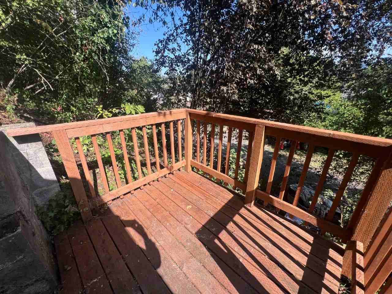 1222 1/2 Kelly Blvd - Photo 3 of 13