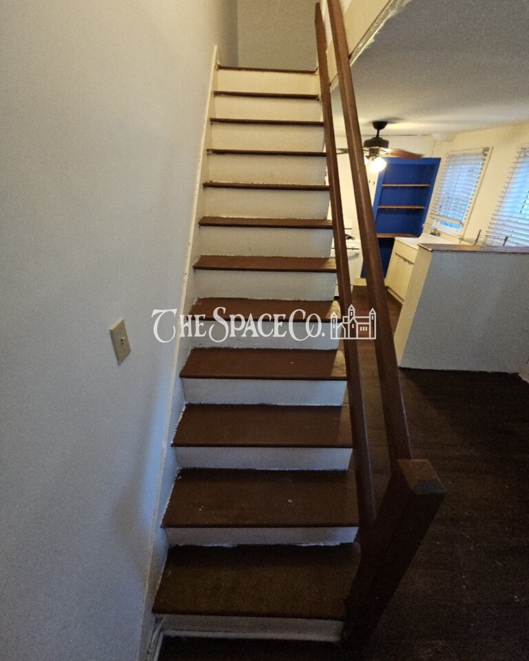 46 1/2 Vanderhorst St #A - Photo 4 of 22