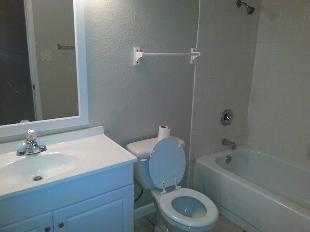 1411 W Chilton St - Photo 2 of 11