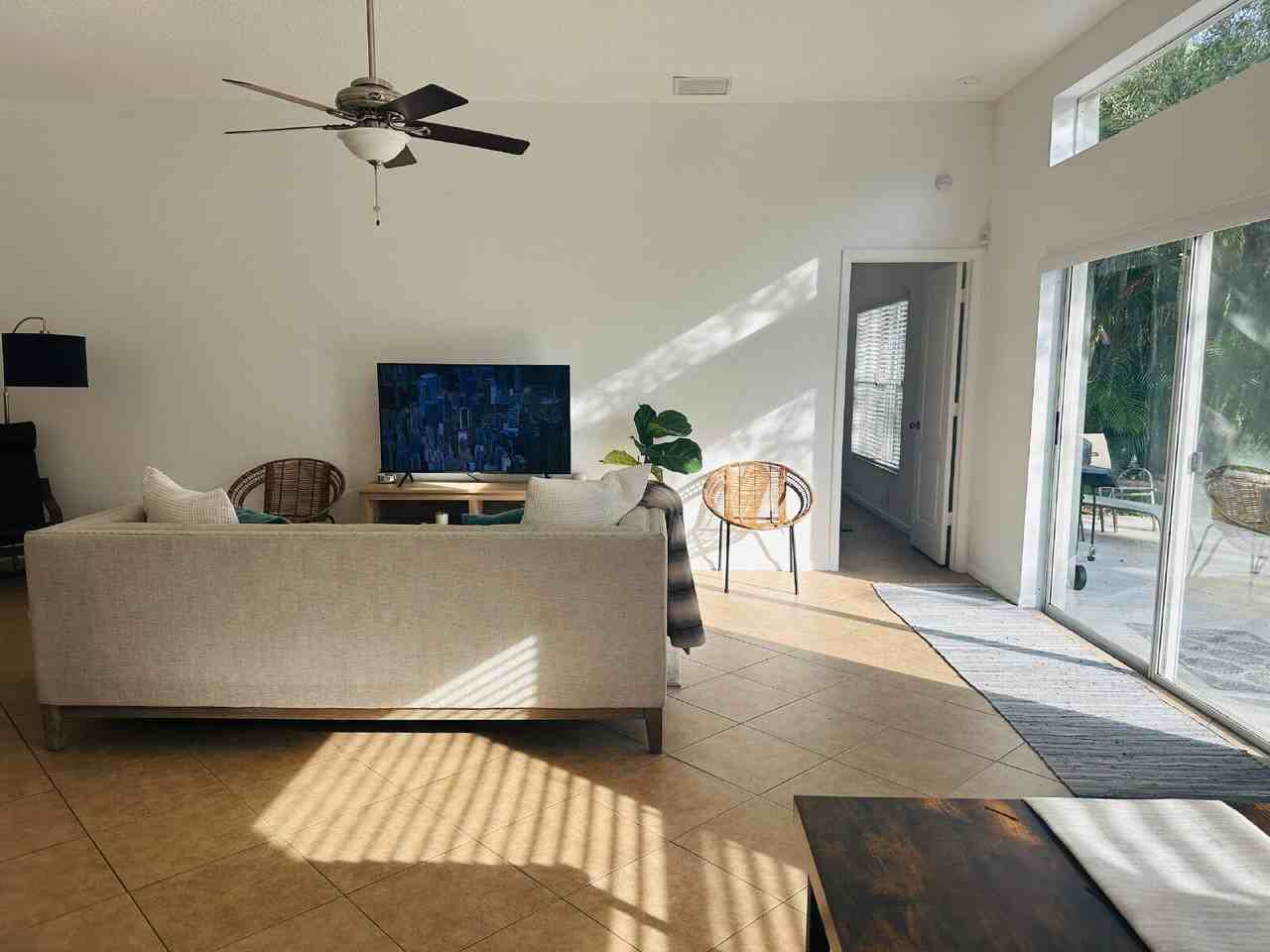 13102 Early Run Ln - Photo 7 of 15