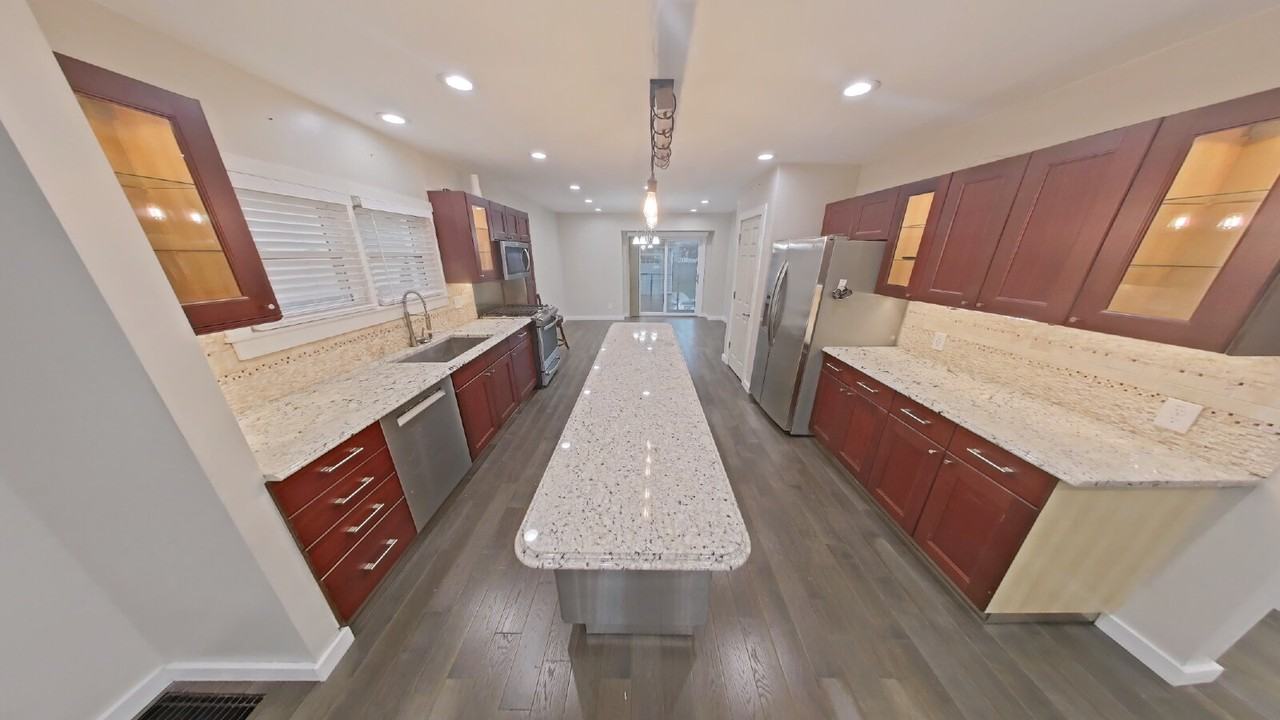 1423 Ruffner Ave - Photo 3 of 23