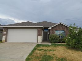 featured image of 1304 Lakeway Crossing Dr